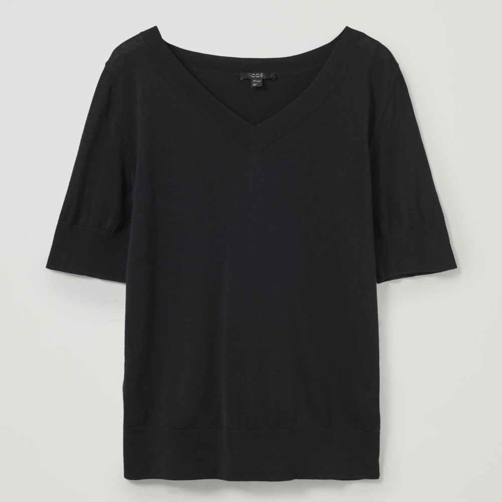 NWT COS Black Cotton/Silk Blend Knit V-Neck Top XS - Picture 5 of 5